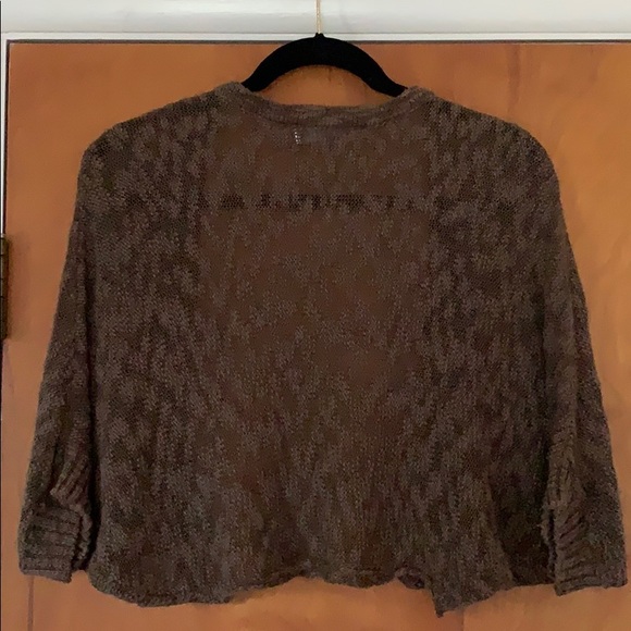 Decree knit shrug (brown) - Picture 8 of 11